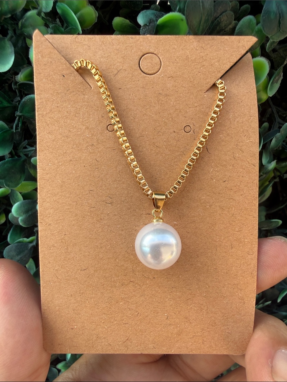 Gold Tone Faux Pearl Pendant Necklace - Classic White Pearl